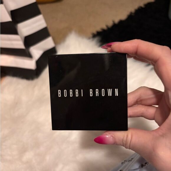 Bobbi Brown Highlighter Makeup Compact - Picture 2 of 4